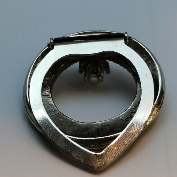 Vintage 1930's Dress Clip With Pearl Accent - Picture 5 of 5